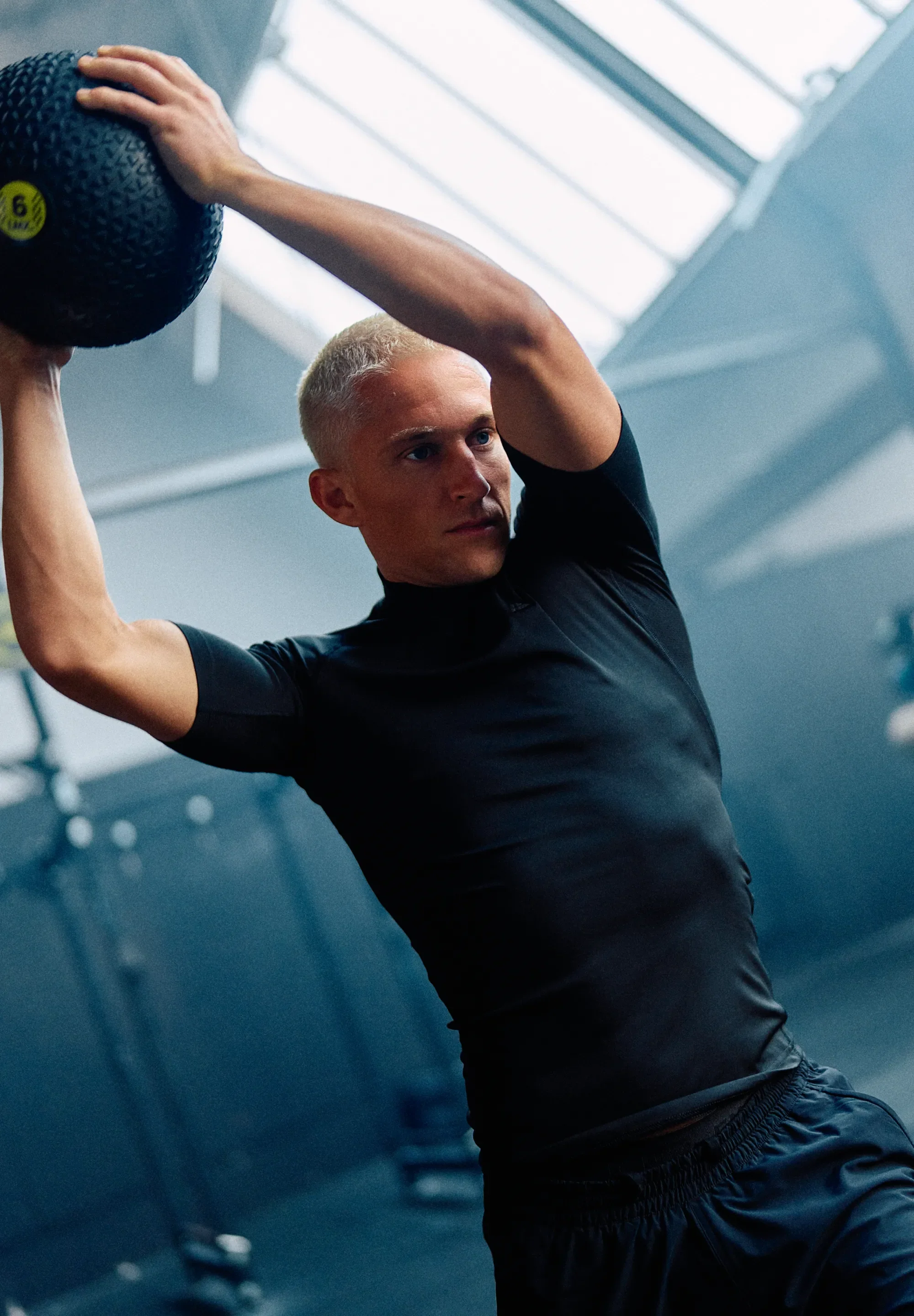 POWER KOMPRESSIONS T-SHIRT - Image 20