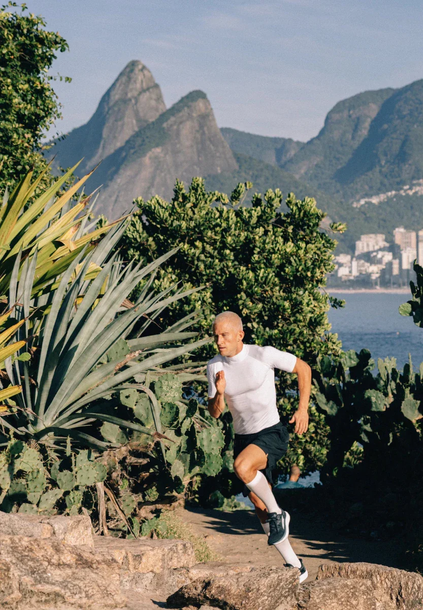 POWER KOMPRESSIONS T-SHIRT - Image 25